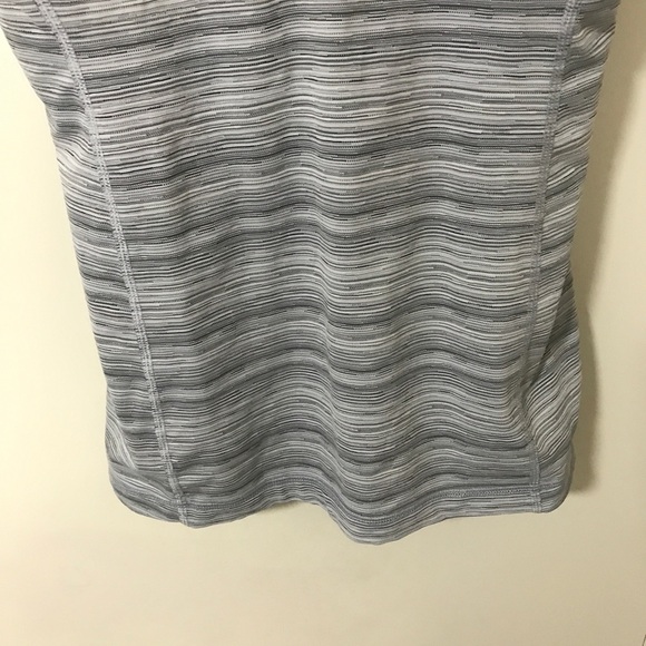 Lululemon athletica scoop back tank top with built in shelf bra size 6 - Picture 6 of 11